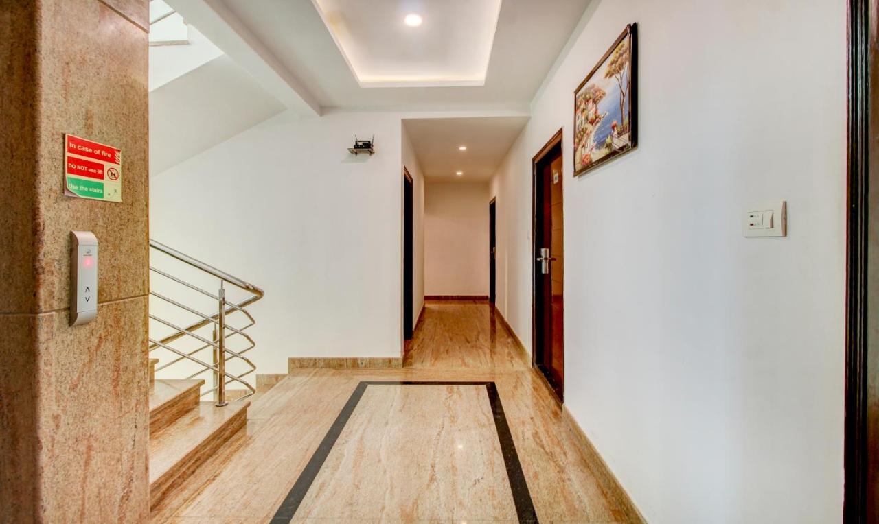 Treebo The Sai Leela Suites R T Nagar Бангалор Экстерьер фото