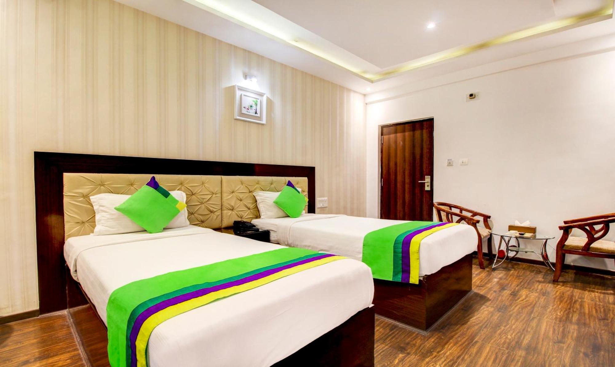 Treebo The Sai Leela Suites R T Nagar Бангалор Экстерьер фото